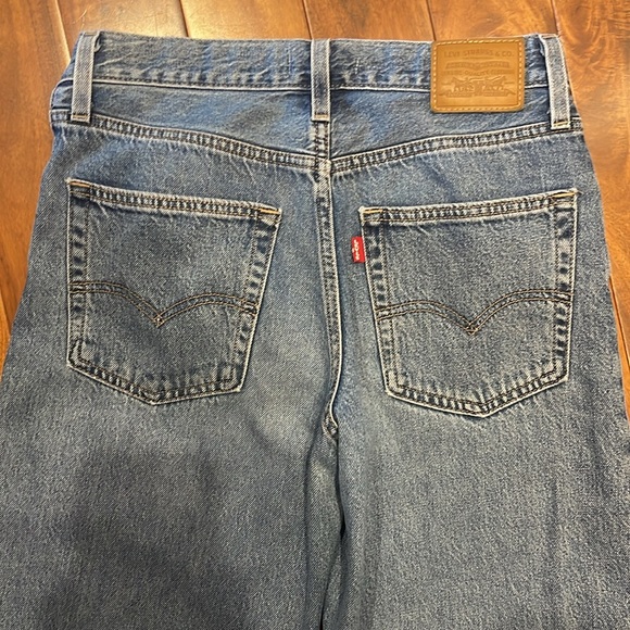 Levi's Baggy Dad Women's Jeans - Picture 12 of 12